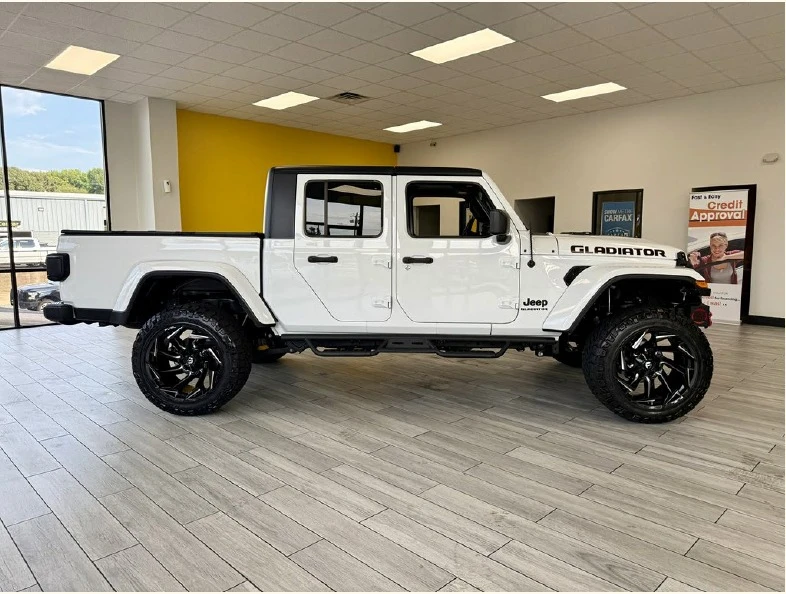 2022 Jeep JT Gladiator - Image 5 of 19