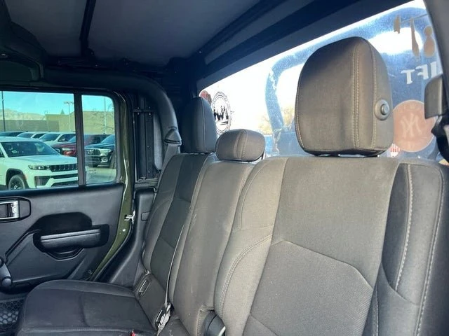 2022 Jeep JT Gladiator - Image 16 of 19