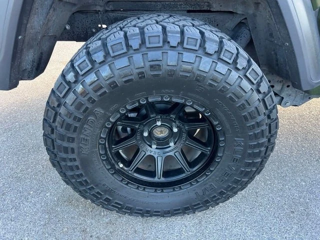 2022 Jeep JT Gladiator - Image 11 of 19