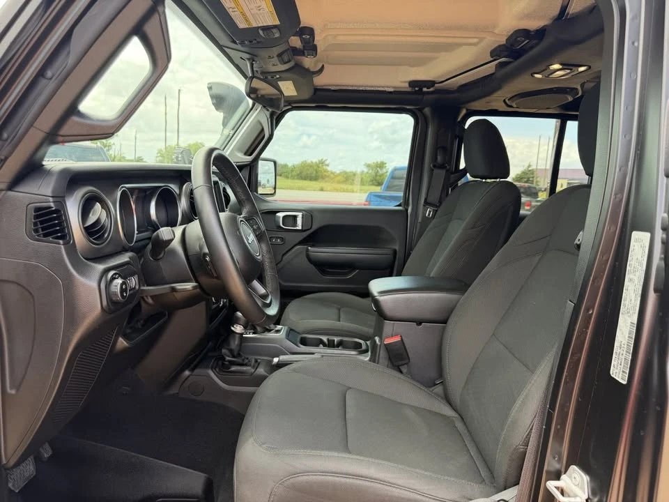 2022 Jeep JT Gladiator - Image 13 of 20