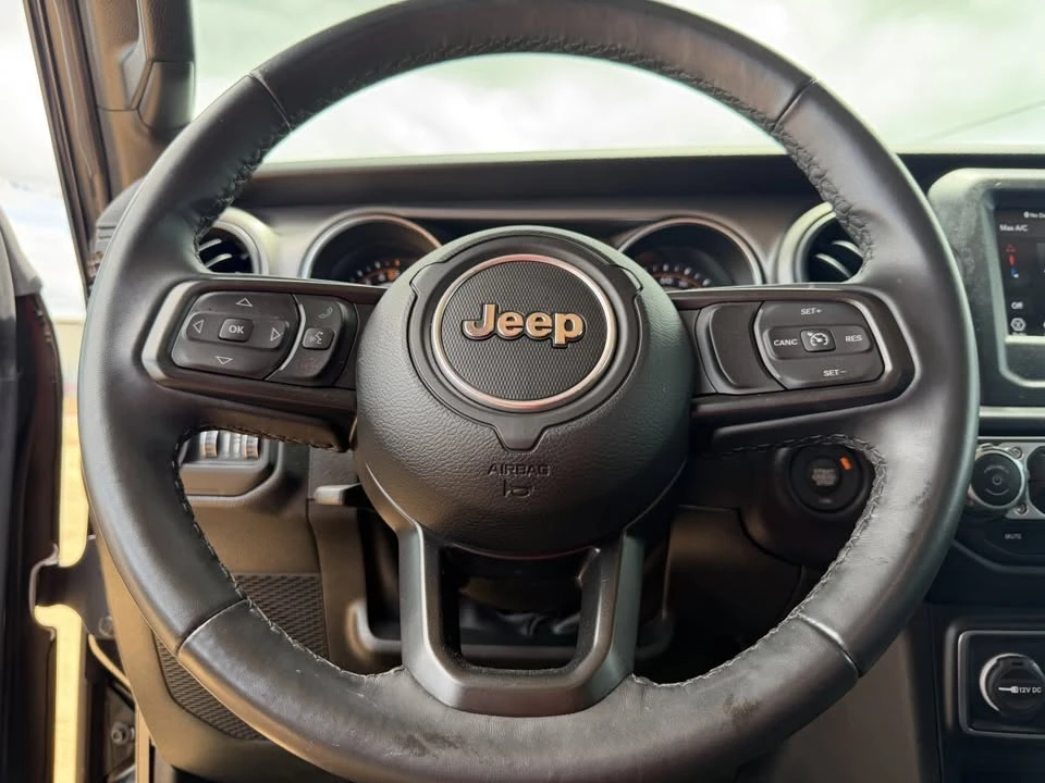 2022 Jeep JT Gladiator - Image 15 of 20