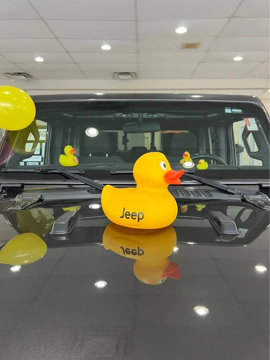 2022 Jeep JT Gladiator - Image 16 of 18