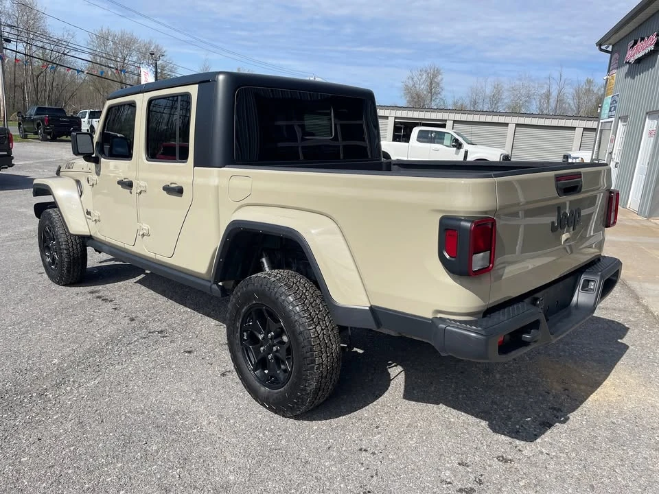 2022 Jeep JT Gladiator - Image 5 of 20