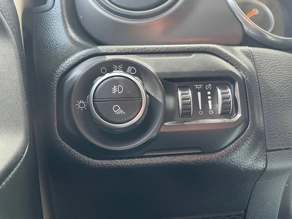 2022 Jeep JT Gladiator - Image 18 of 20