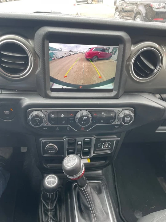 2022 Jeep JL Wrangler - Image 9 of 20