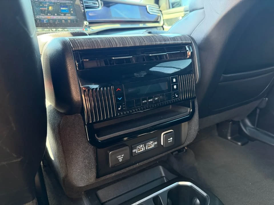 2022 Jeep WS Wagoneer - Image 15 of 16