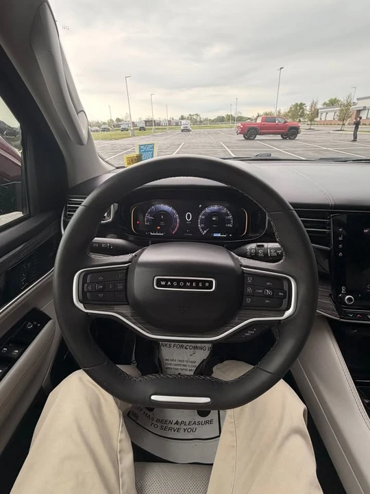 2022 Jeep WS Wagoneer - Image 9 of 18