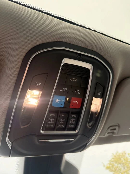 2022 Jeep WS Wagoneer - Image 18 of 18