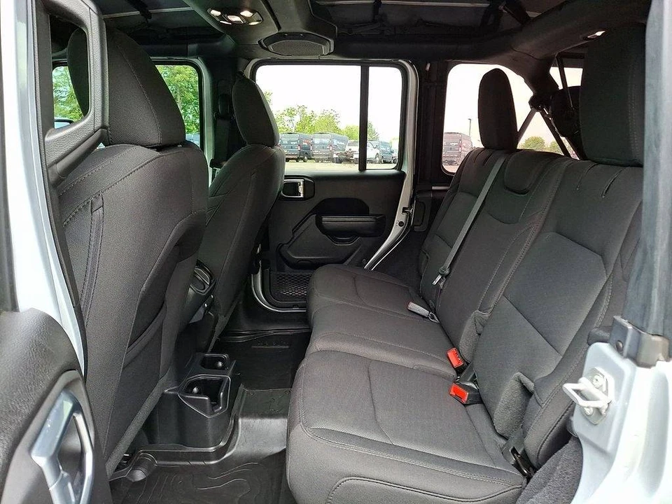 2022 Jeep JL Wrangler - Image 4 of 7