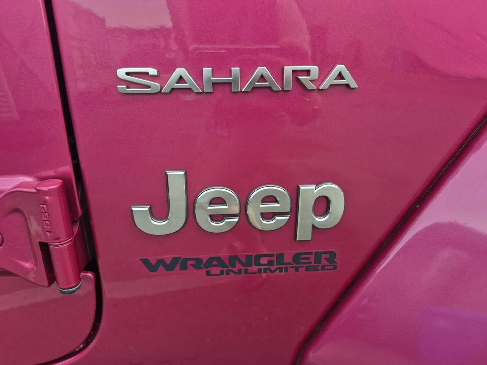 2022 Jeep JL Wrangler - Image 12 of 13