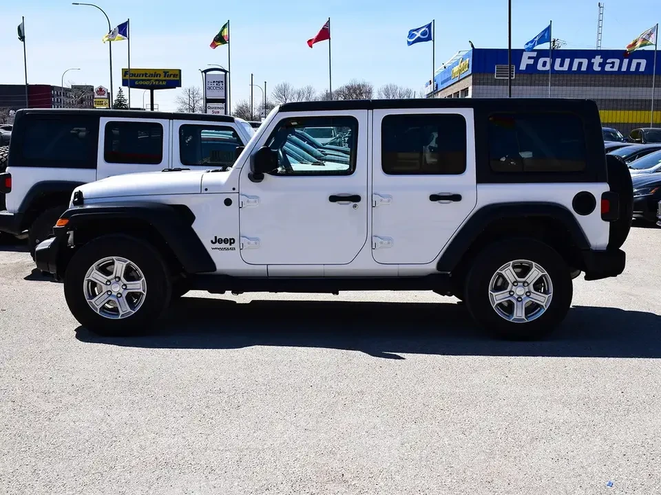2022 Jeep JL Wrangler - Image 2 of 20