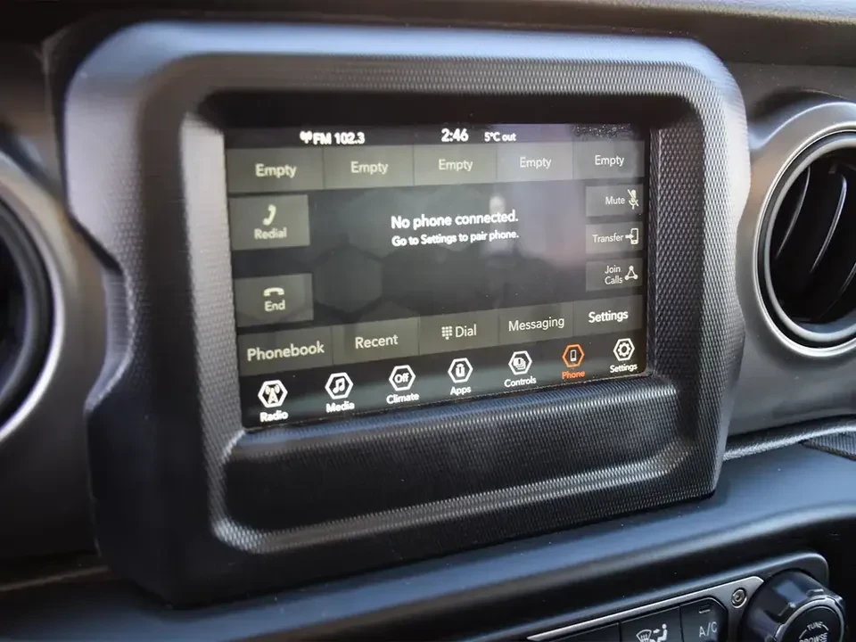 2022 Jeep JL Wrangler - Image 12 of 20