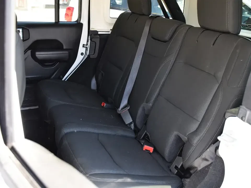 2022 Jeep JL Wrangler - Image 7 of 20