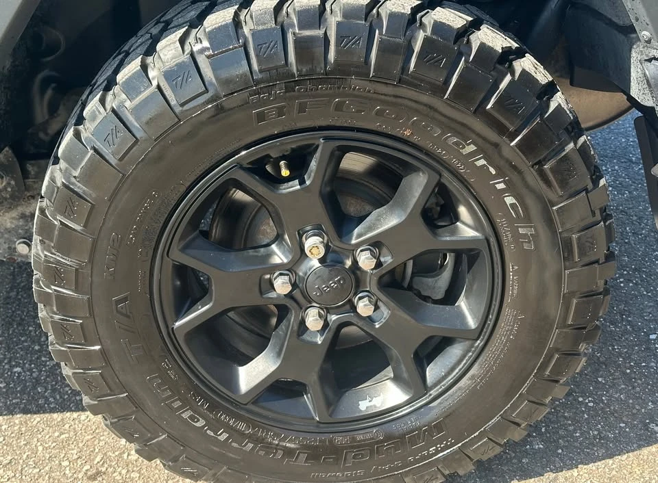 2022 Jeep JL Wrangler - Image 8 of 20
