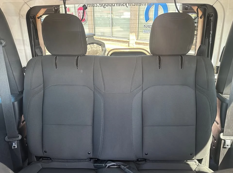 2022 Jeep JL Wrangler - Image 15 of 20