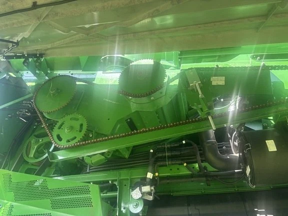 2022 John Deere - Image 9 of 10