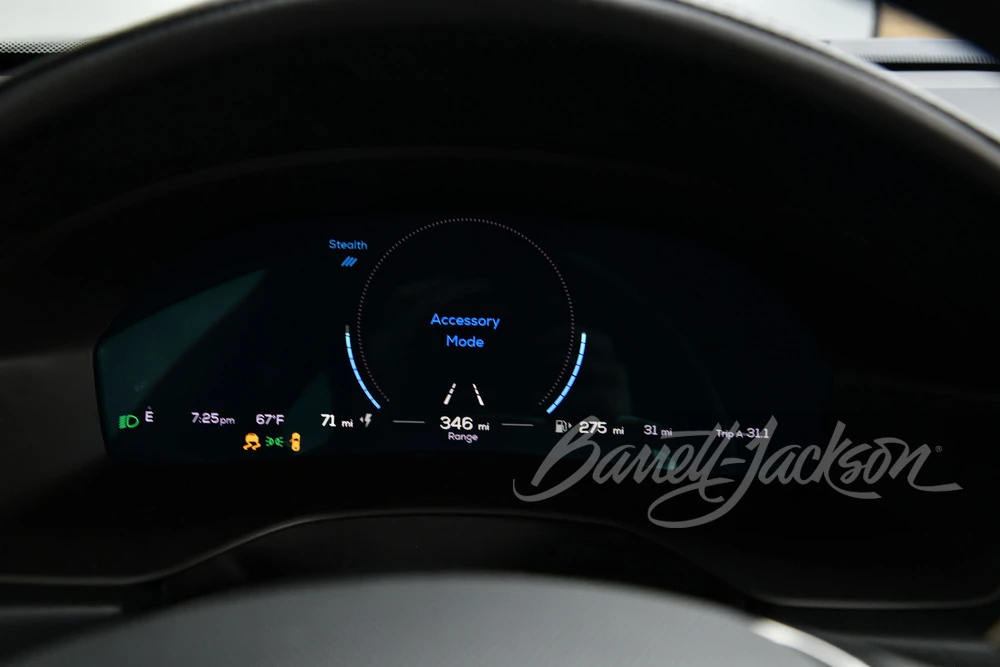 2022 Karma Revero - Image 4 of 31