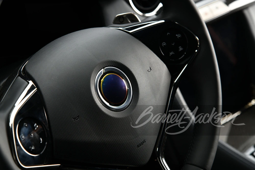 2022 Karma Revero - Image 11 of 31
