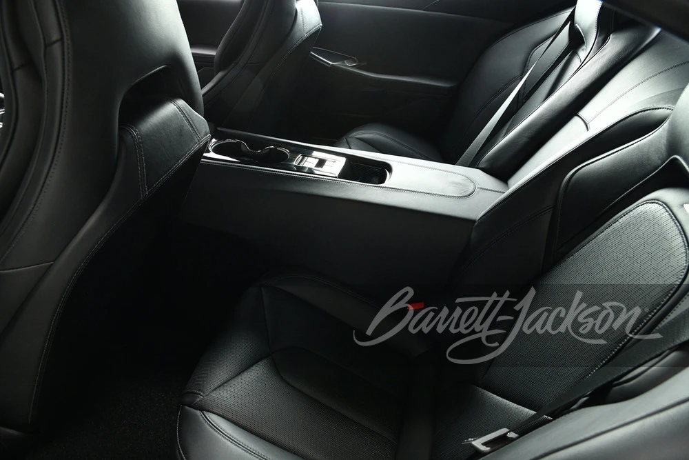 2022 Karma Revero - Image 16 of 31