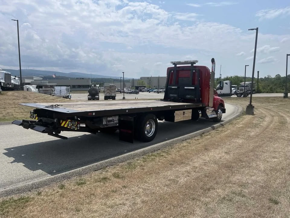 2022 Kenworth - Image 3 of 4