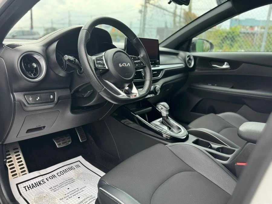 2022 Kia Forte - Image 16 of 16