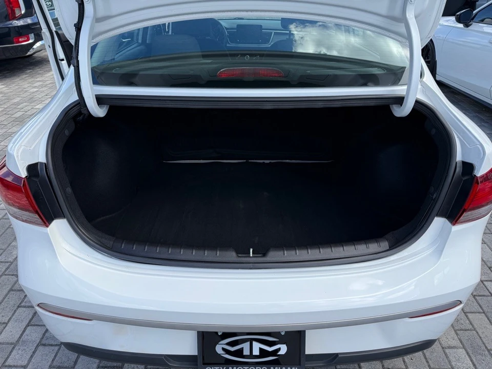 2022 Kia Rio - Image 7 of 21