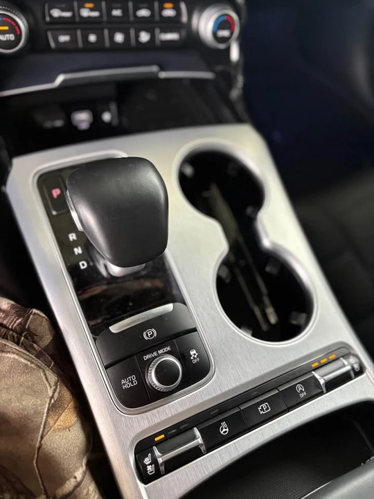 2022 Kia Stinger GT - Image 14 of 17