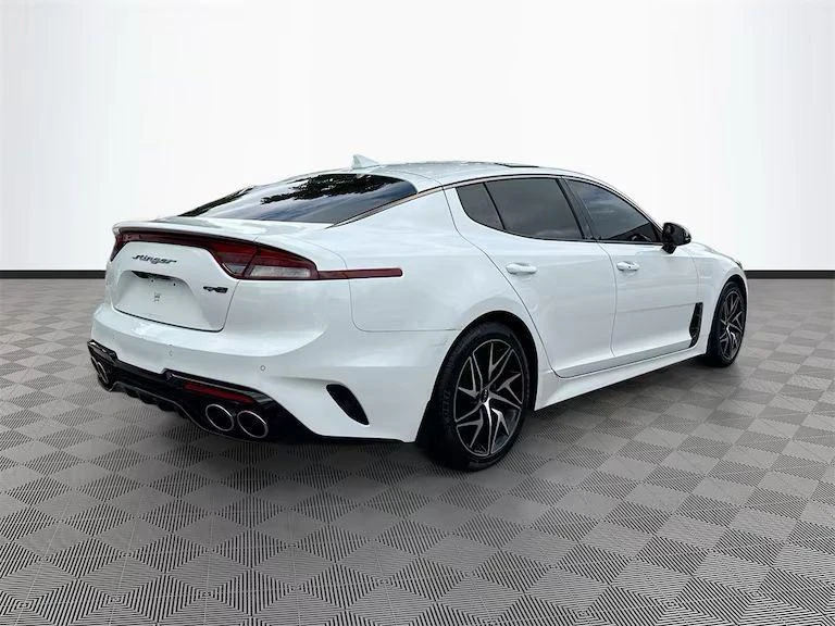 2022 Kia Stinger - Image 5 of 5