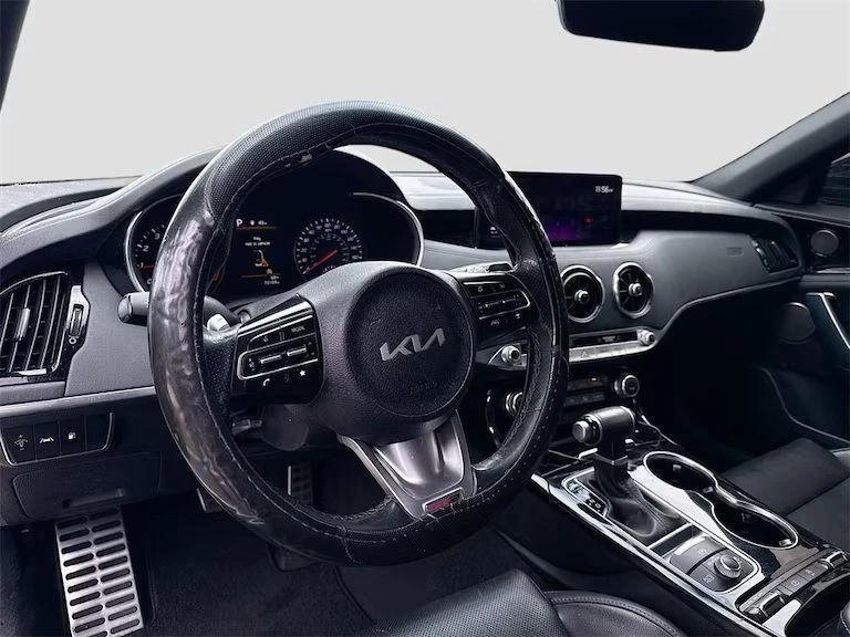 2022 Kia Stinger - Image 3 of 5
