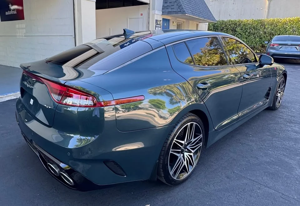 2022 Kia Stinger GT - Image 5 of 10