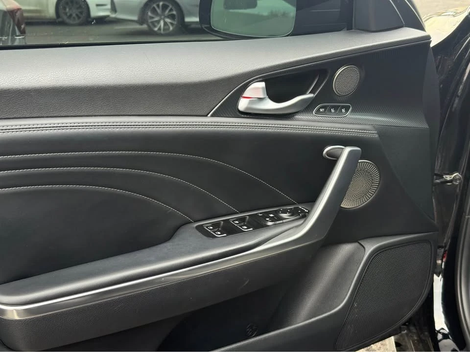2022 Kia Stinger GT - Image 6 of 9