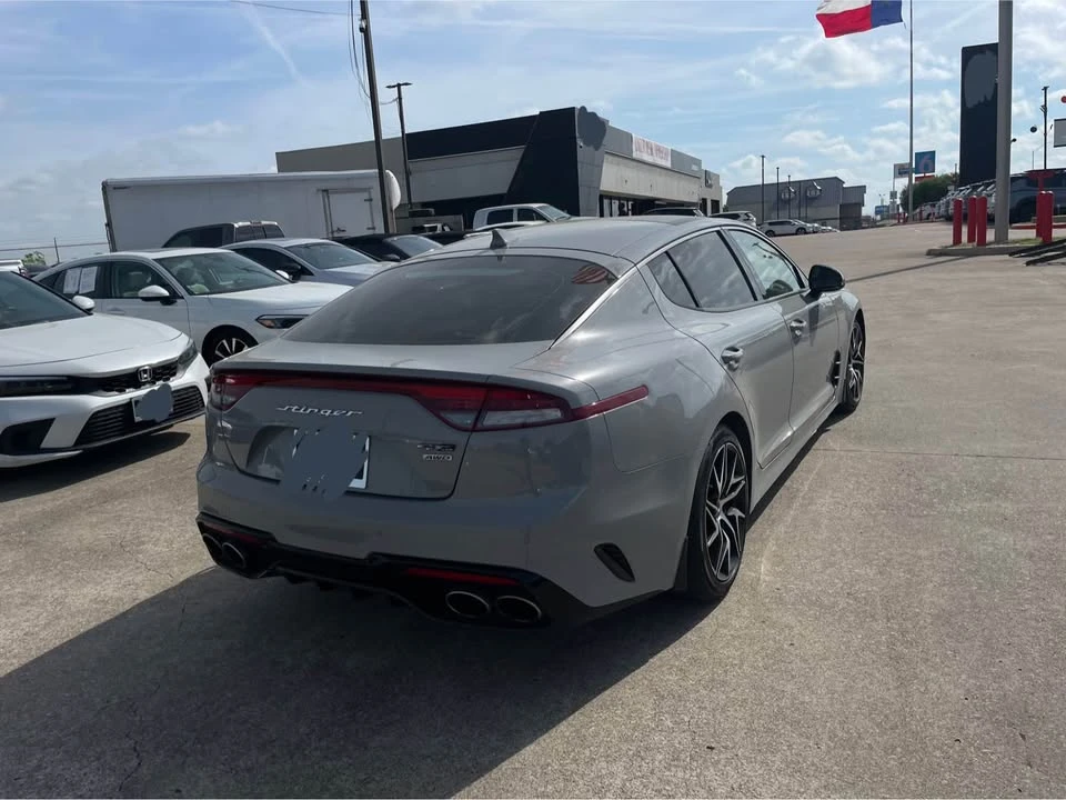 2022 Kia Stinger - Image 3 of 8