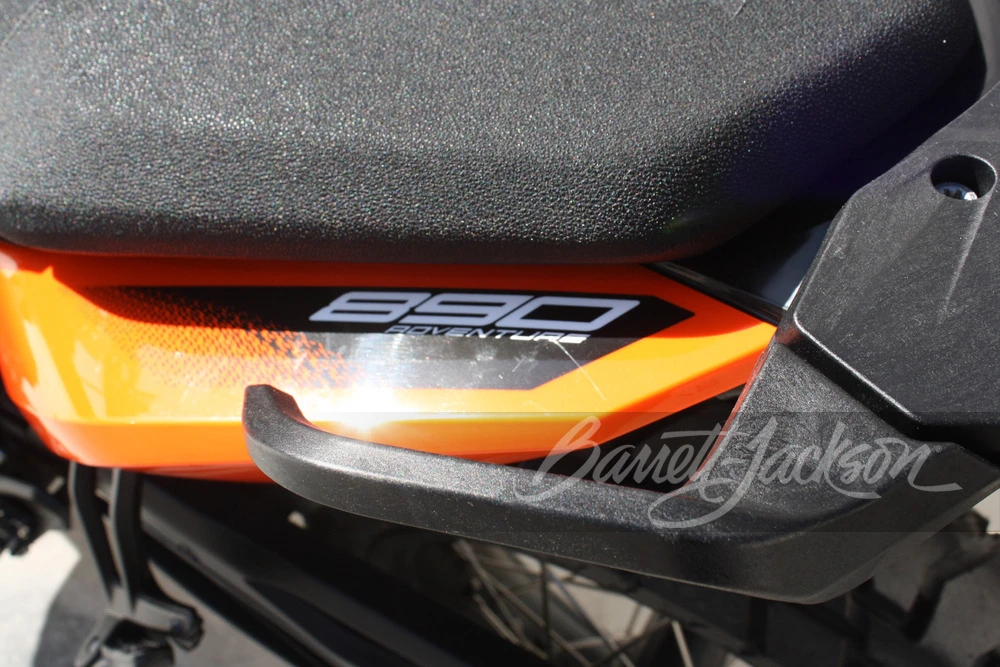 2022 KTM - Image 13 of 24