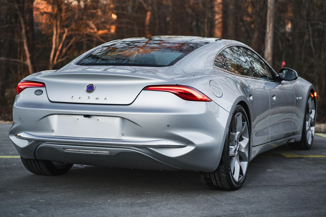 2022 Karma Revero - Image 12 of 31