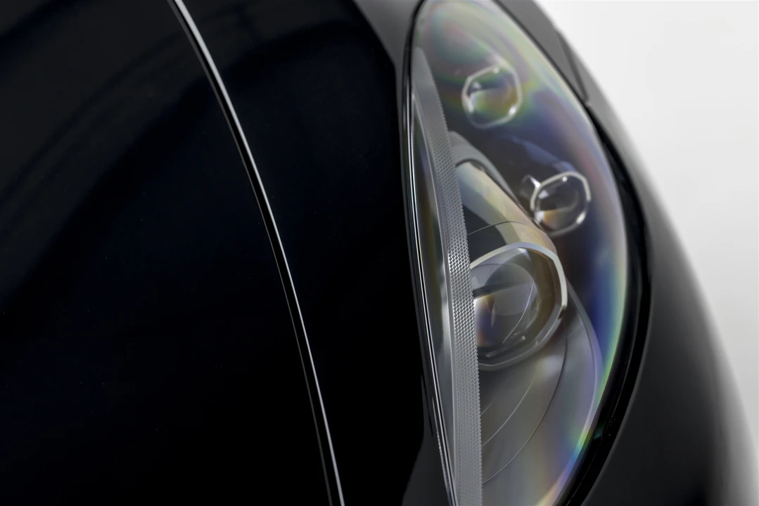 2022 Karma Revero - Image 22 of 31