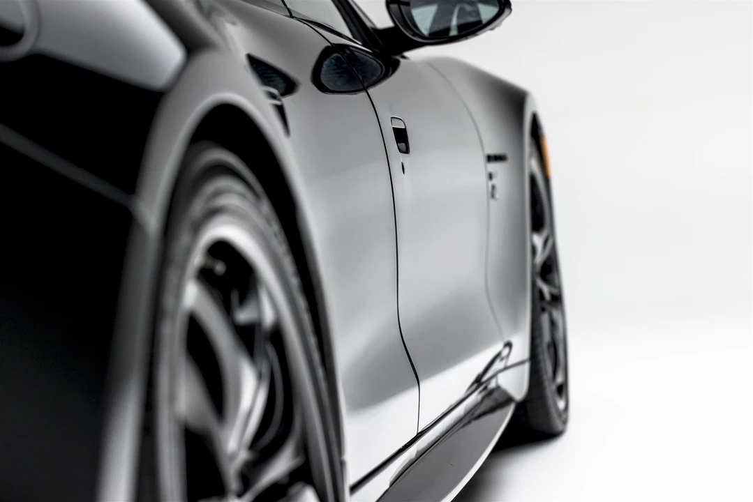 2022 Karma Revero - Image 29 of 31