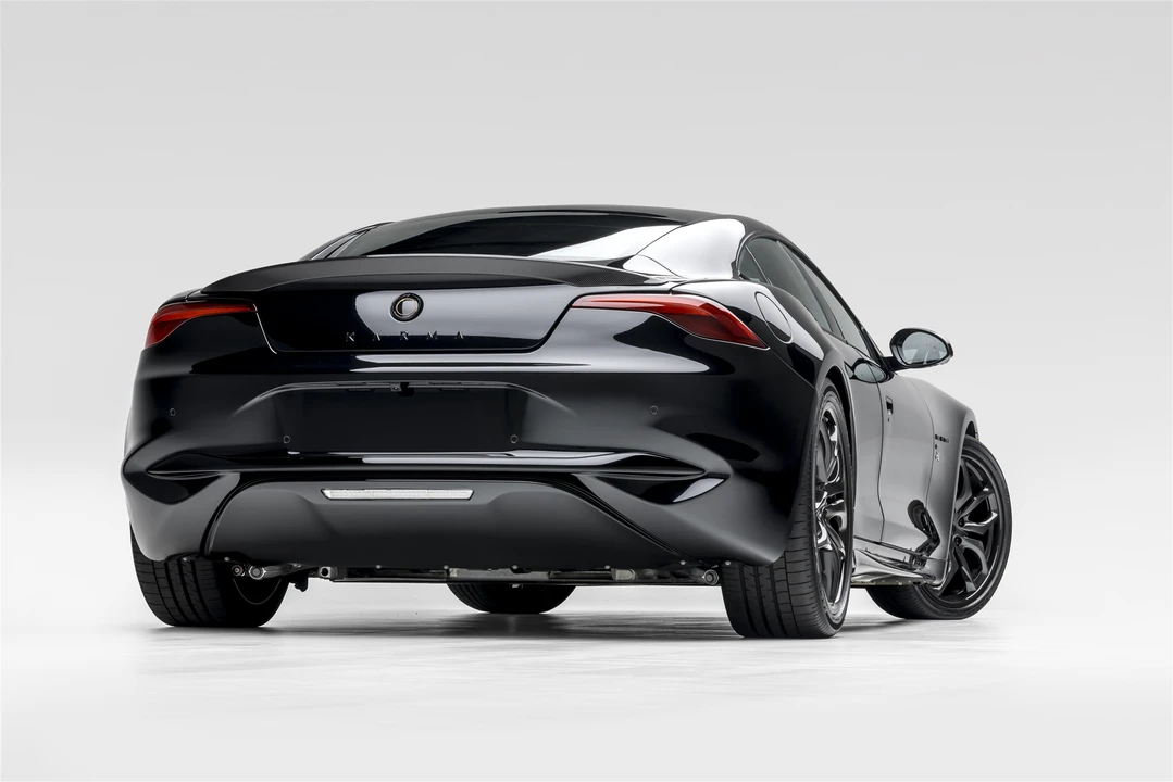 2022 Karma Revero - Image 9 of 31
