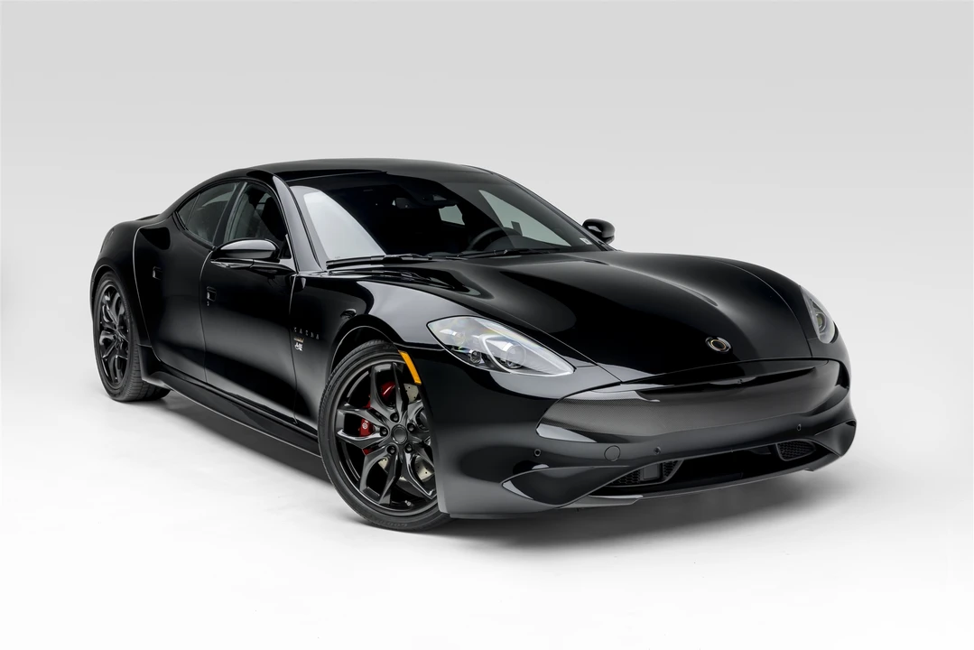 2022 Karma Revero - Image 2 of 31