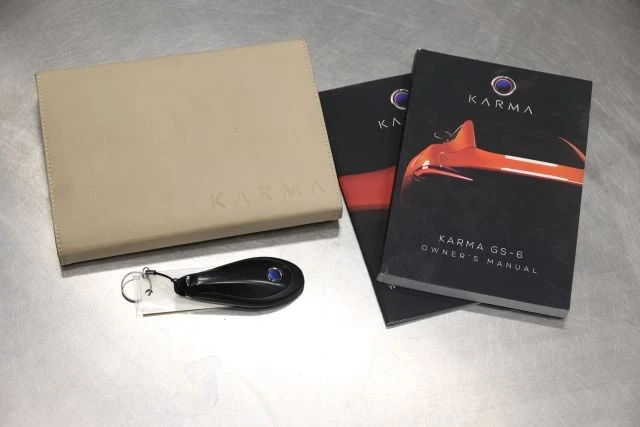 2022 Karma Revero - Image 5 of 12