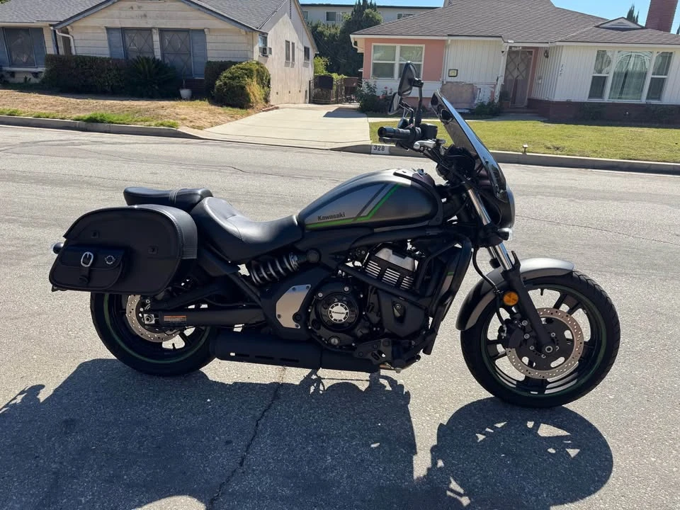 2022 Kawasaki - Image 2 of 8