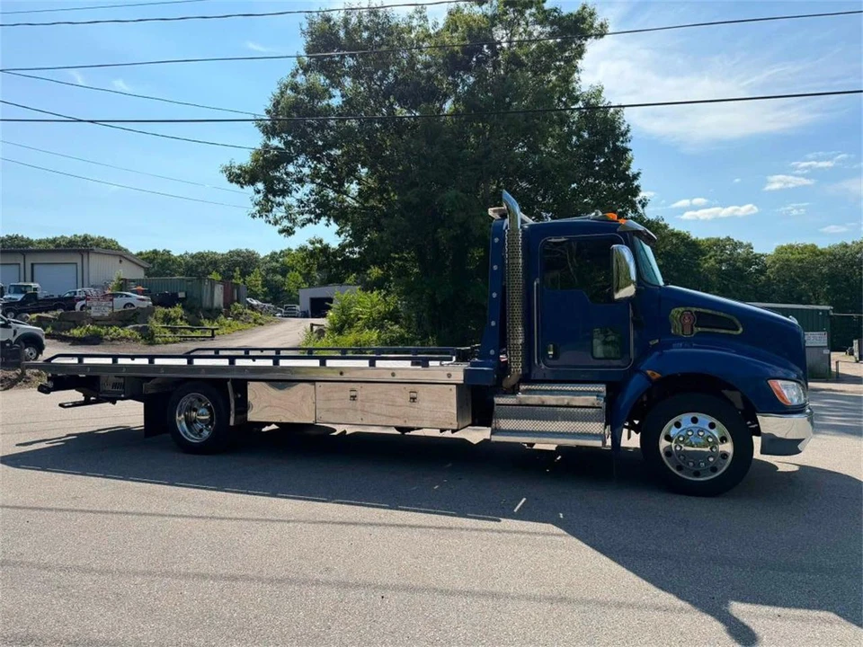2022 Kenworth T370 - Image 4 of 16