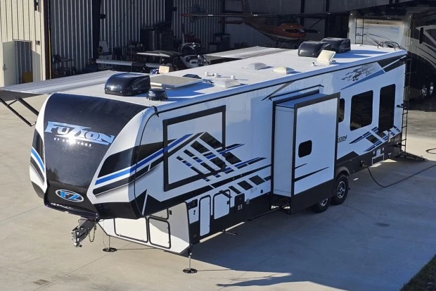2022 Parts & Memorabilia Trailers - Image 2 of 9
