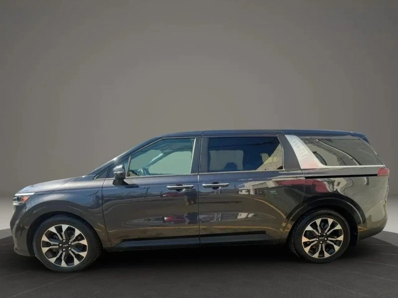 2022 Kia Carnival - Image 8 of 12