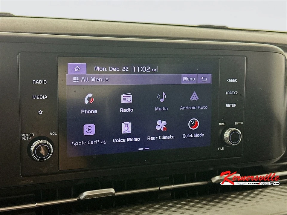 2022 Kia Carnival - Image 19 of 21