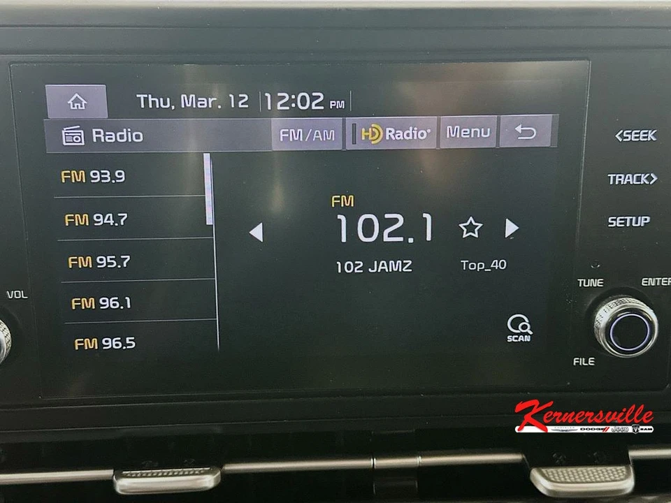 2022 Kia Carnival - Image 17 of 24
