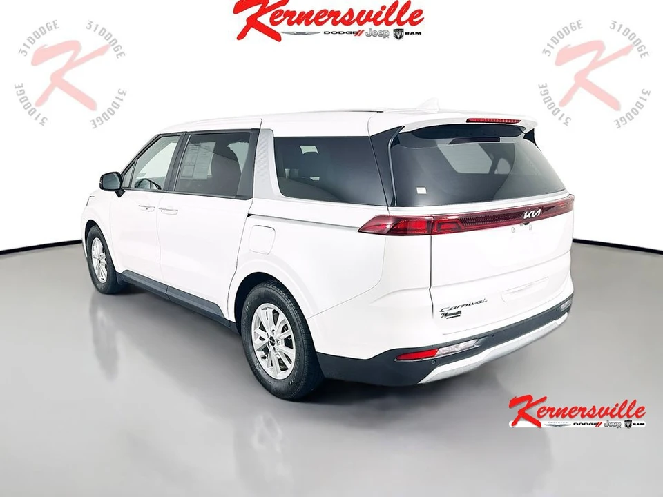 2022 Kia Carnival - Image 5 of 21