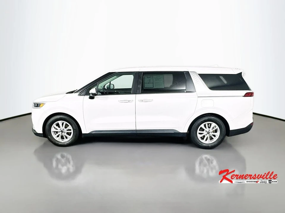 2022 Kia Carnival - Image 4 of 24