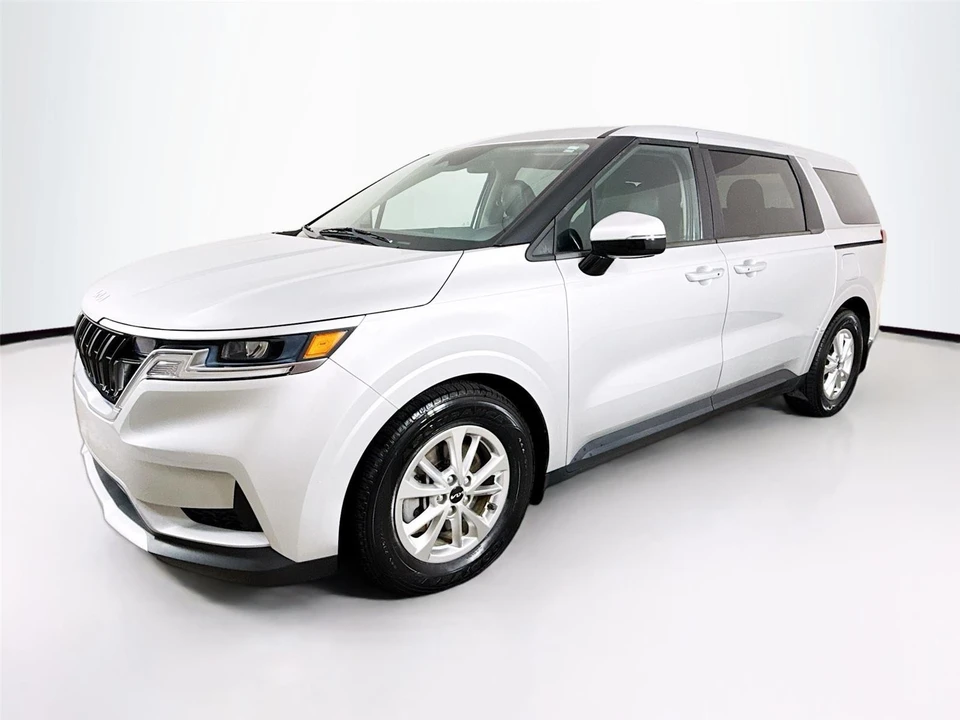 2022 Kia Carnival - Image 3 of 21