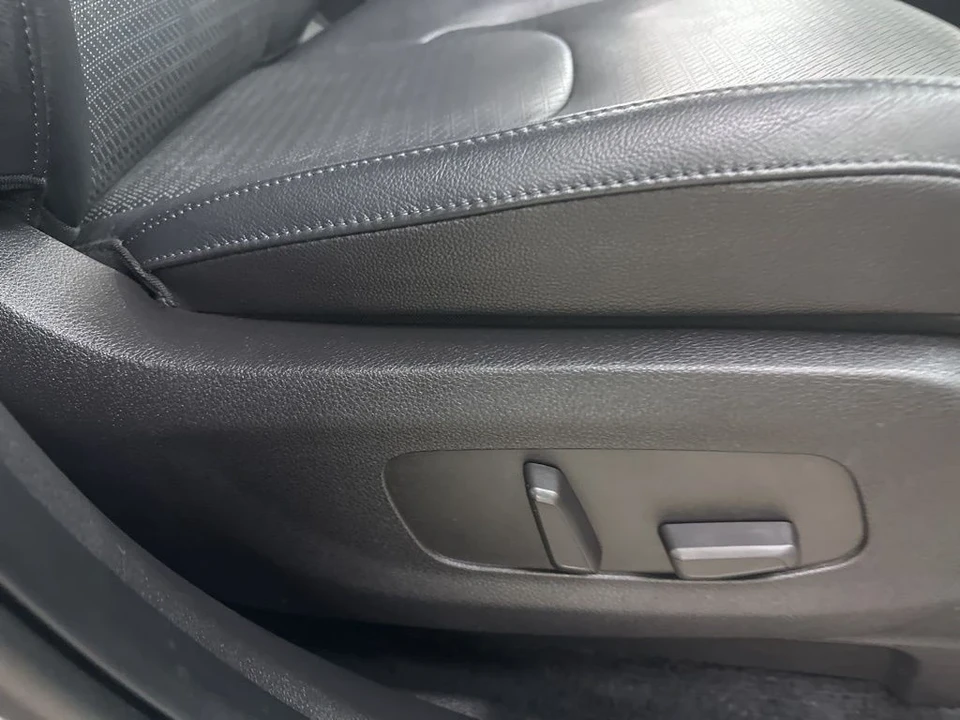 2022 Kia Carnival - Image 19 of 21