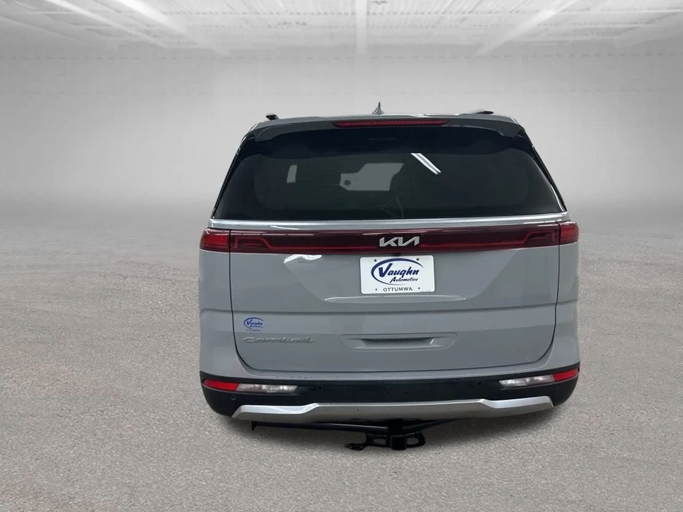2022 Kia Carnival - Image 11 of 12